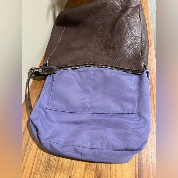 Coach 2007 Brown Pebbled Leather Hobo J0782-F10891 - Picture 8 of 9